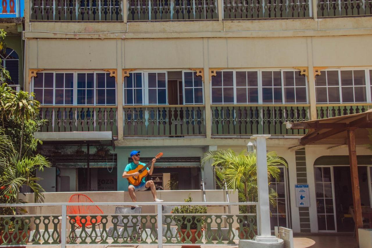 Hotel Peten Flores Exteriör bild